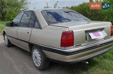 Седан Opel Omega 1987 в Виннице