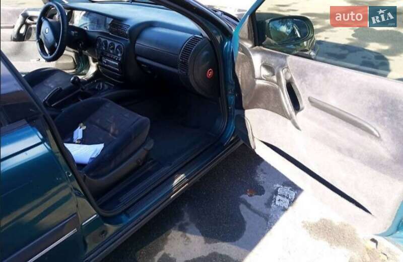 Универсал Opel Omega 1998 в Сумах
