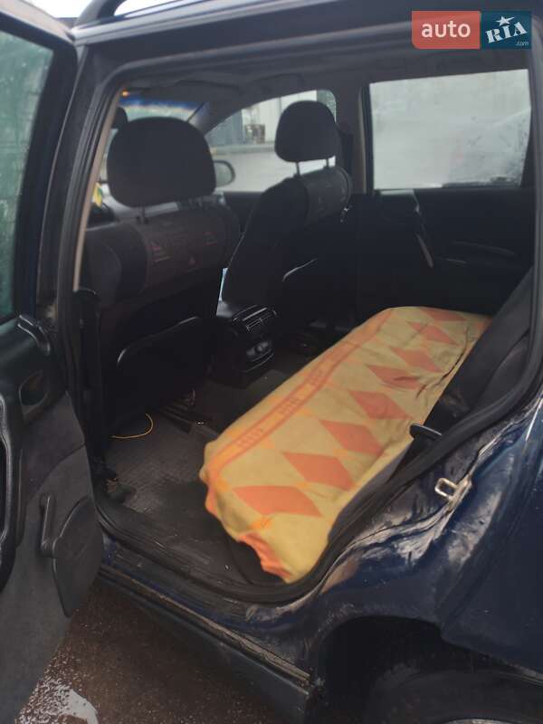 Універсал Opel Omega 1998 в Луцьку