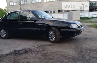 Седан Opel Omega 1989 в Козове