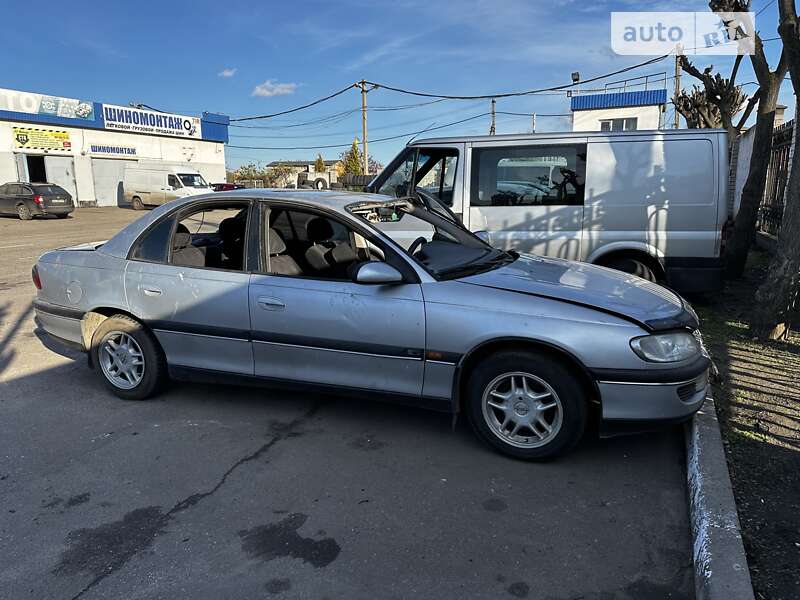 Седан Opel Omega 1998 в Кривом Роге