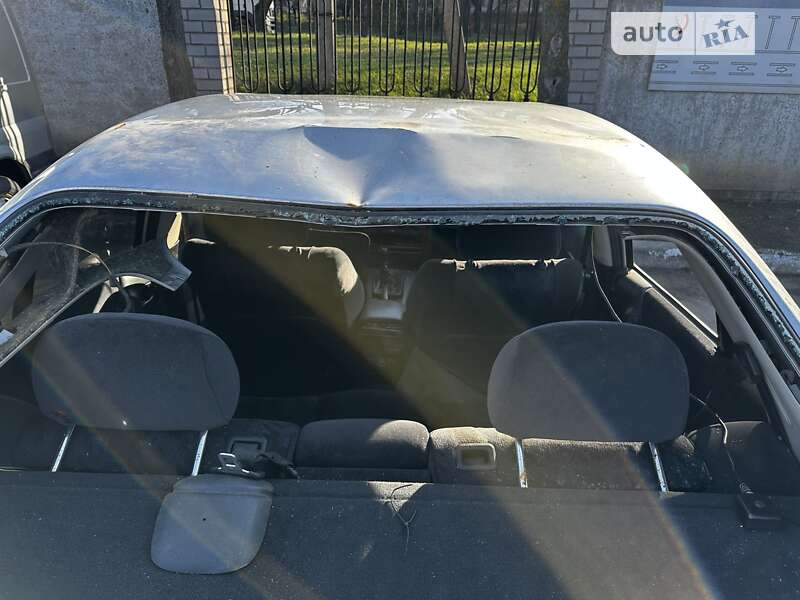 Седан Opel Omega 1998 в Кривом Роге