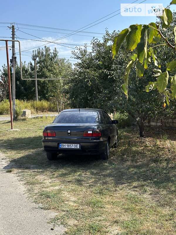 Седан Opel Omega 1996 в Одессе