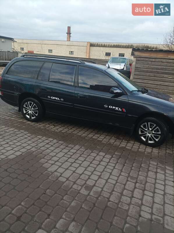 Универсал Opel Omega 1995 в Березному