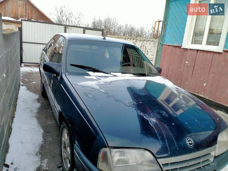 Седан Opel Omega 1988 в Кореці