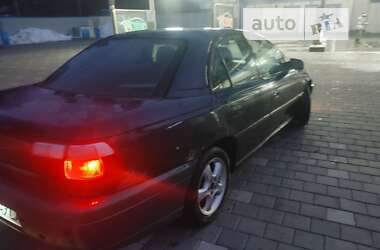 Седан Opel Omega 2000 в Черкасах