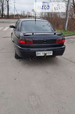 Седан Opel Omega 1996 в Мостиске