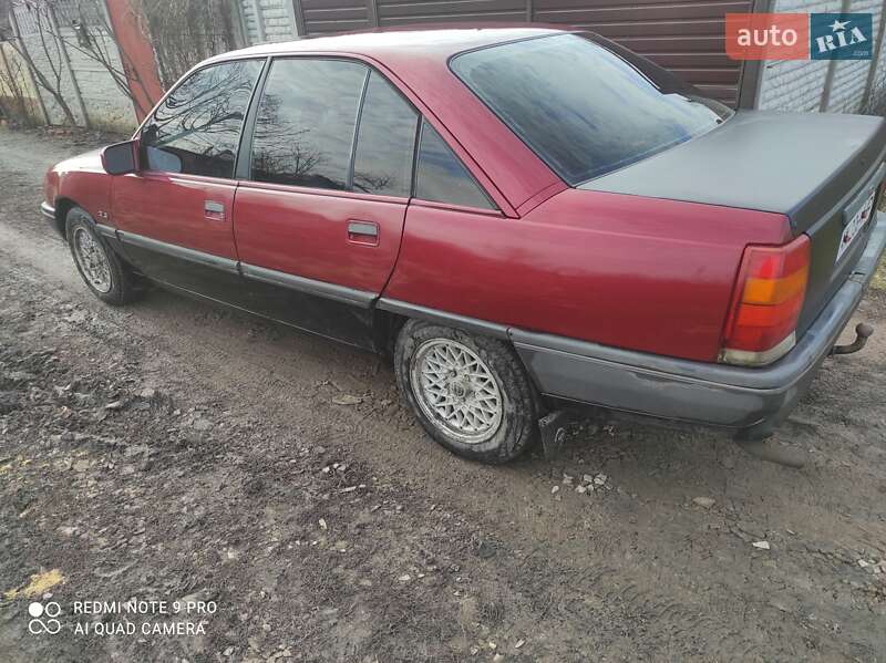 Седан Opel Omega 1989 в Харкові