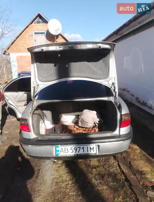 Opel Omega