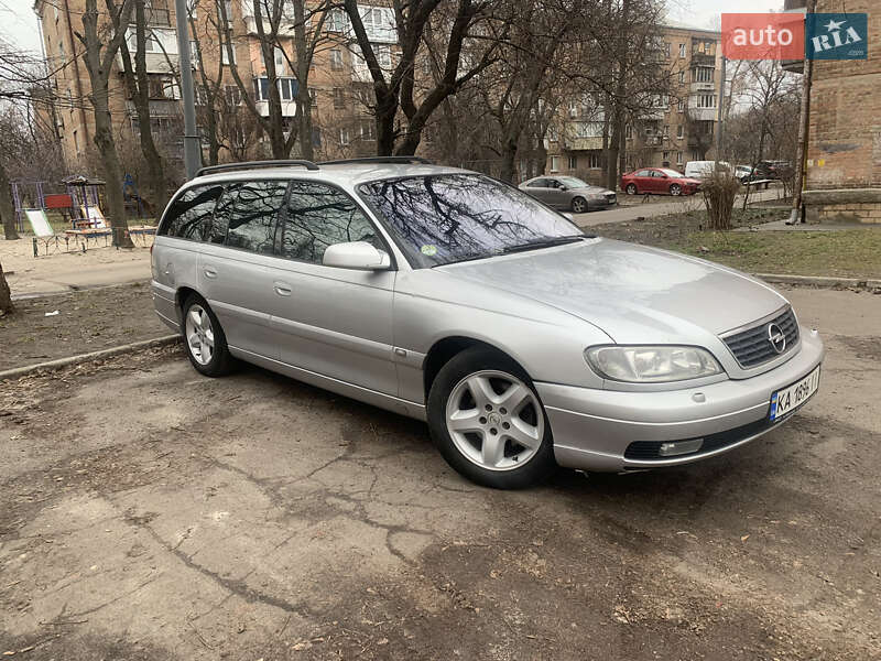 Універсал Opel Omega 2003 в Києві