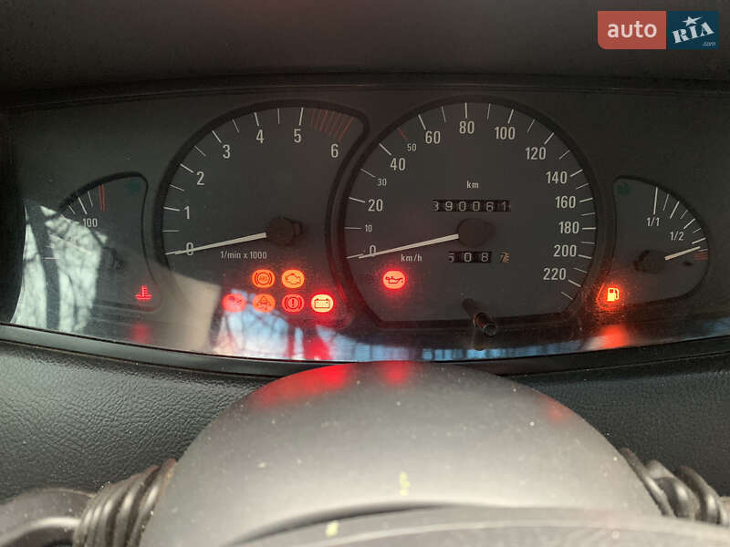 Універсал Opel Omega 2003 в Києві