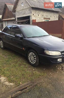 Седан Opel Omega 1995 в Сваляві