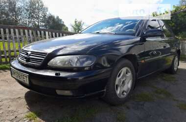 Седан Opel Omega 2000 в 