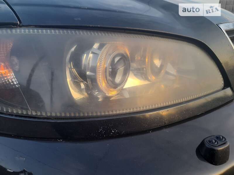 Седан Opel Omega 2000 в Житомирі