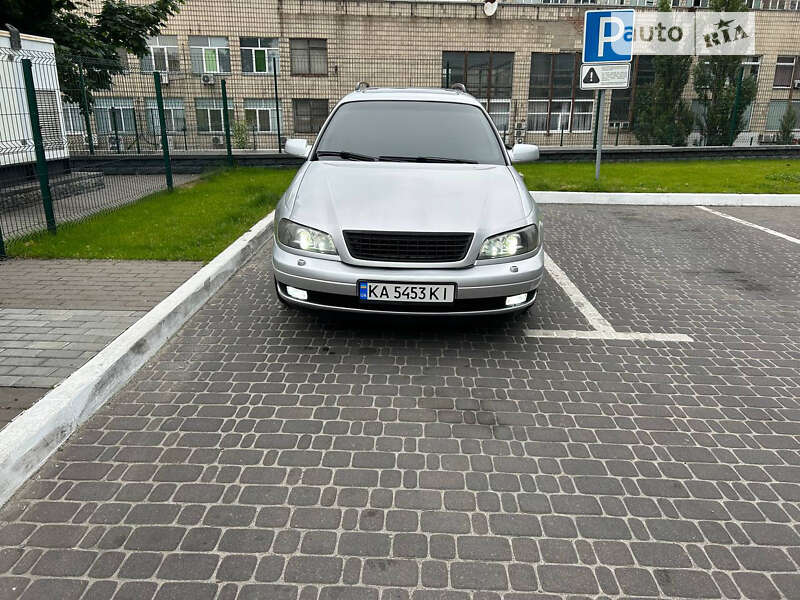 Универсал Opel Omega 2000 в Киеве
