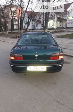 Седан Opel Omega 1996 в Жашківу