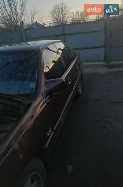 Седан Opel Omega 1991 в Днепре