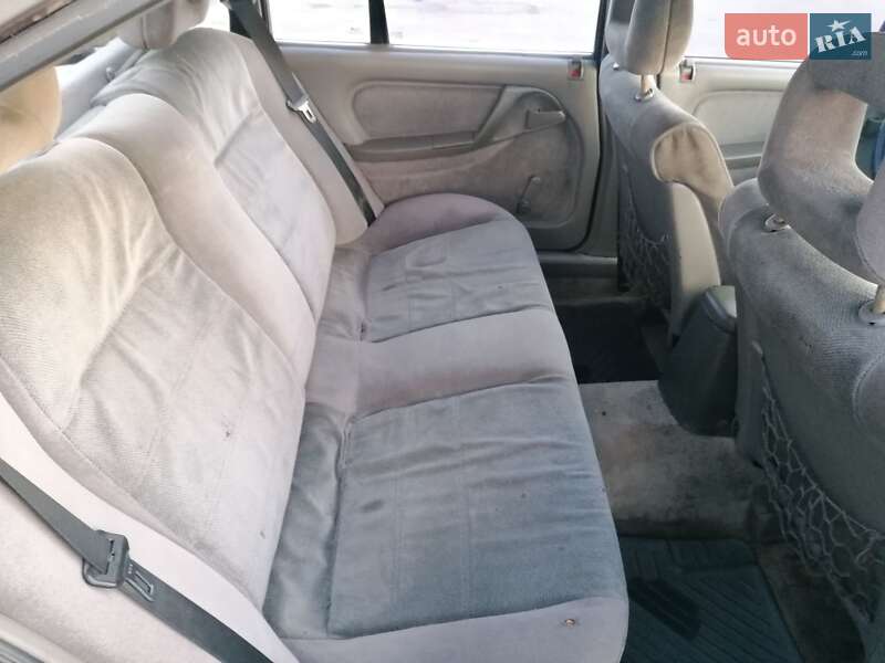 Седан Opel Omega 1992 в Броварах