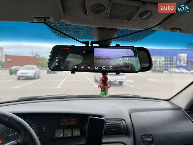 Седан Opel Omega 1996 в Сумах