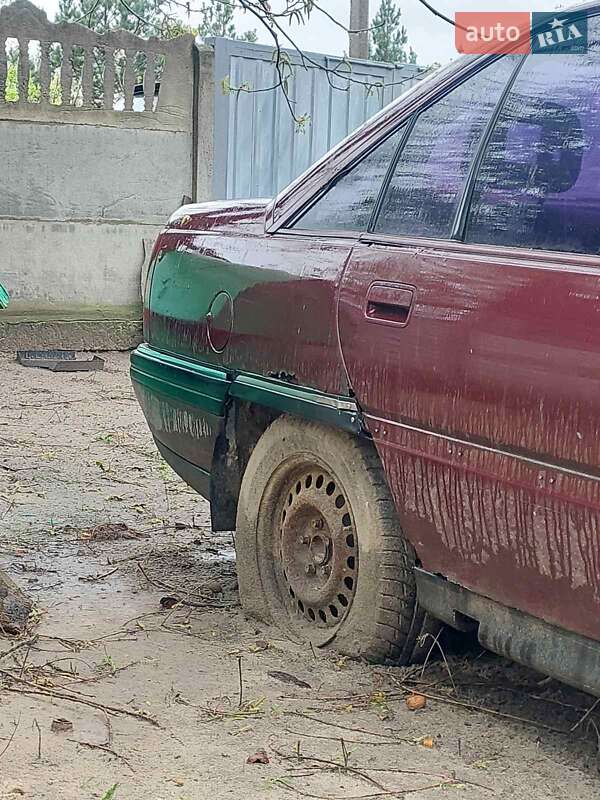 Седан Opel Omega 1991 в Брусилові