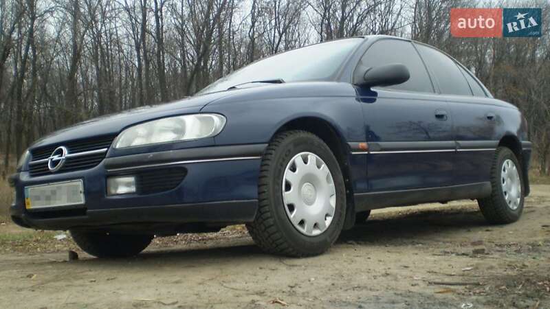 Седан Opel Omega 1995 в Полтаві