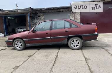 Седан Opel Omega 1991 в Долинской