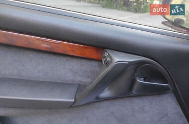 Седан Opel Omega 1993 в 