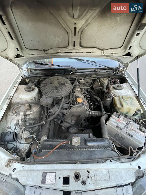 Седан Opel Omega 1988 в Краматорську