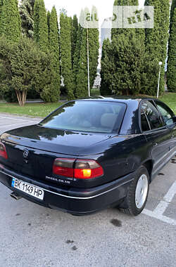 Седан Opel Omega 1999 в Ровно