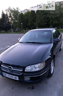 Седан Opel Omega 1999 в Рівному