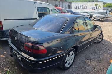 Седан Opel Omega 1995 в Кременце