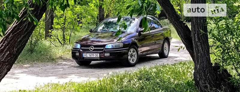 Седан Opel Omega 1994 в Дніпрі