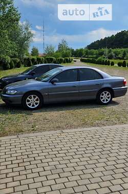 Седан Opel Omega 2003 в Черновцах