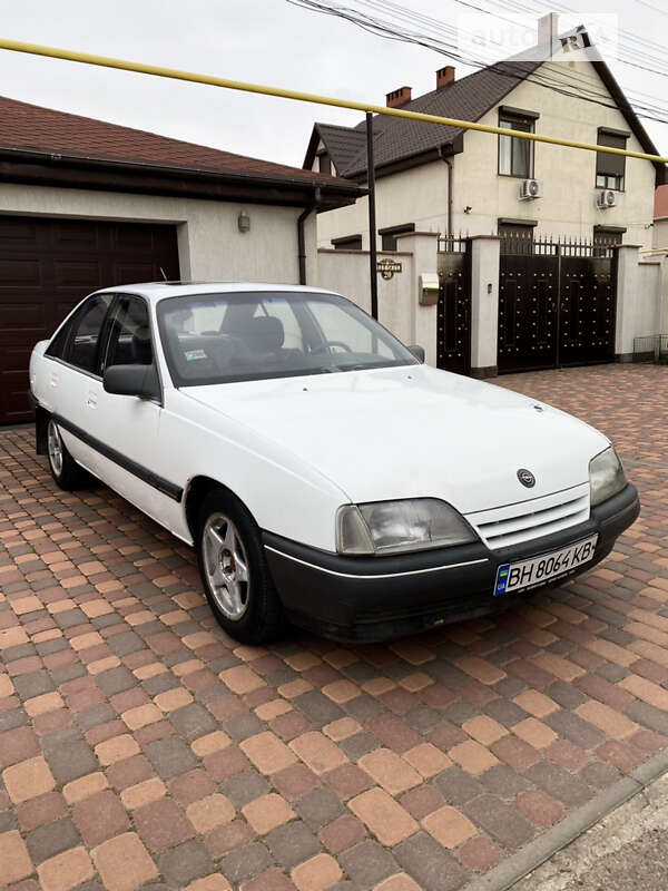 Седан Opel Omega 1988 в Одесі