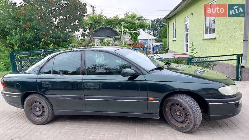 Седан Opel Omega 1998 в Бершаді