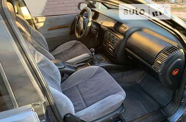 Универсал Opel Omega 1996 в Обухове