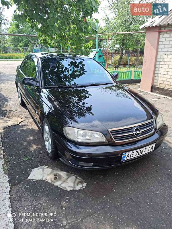 Opel Omega 2003