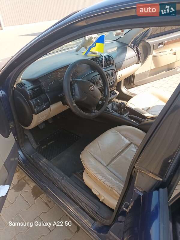Універсал Opel Omega 1997 в Южному