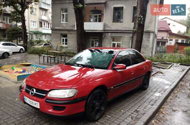 Седан Opel Omega 1995 в Львове