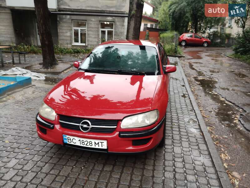 Седан Opel Omega 1995 в Львове