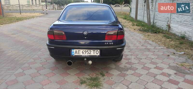 Седан Opel Omega 1998 в Верхівцеві фото 3 Седан Opel Omega 1998 в Верхівцеві