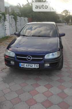 Седан Opel Omega 1998 в Верхівцеві