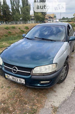 Седан Opel Omega 1994 в Кременчуге