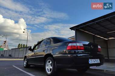Седан Opel Omega 2000 в 