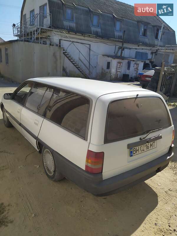 Универсал Opel Omega 1989 в Белгороде-Днестровском фото 19 Универсал Opel Omega 1989 в Белгороде-Днестровском