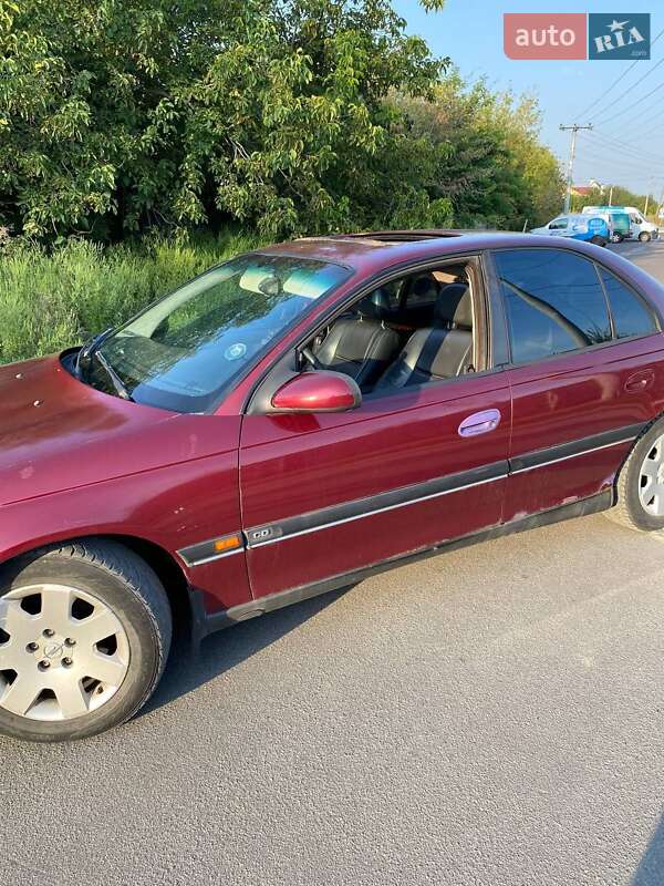 Седан Opel Omega 1997 в Борисполі