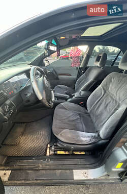 Седан Opel Omega 1995 в 