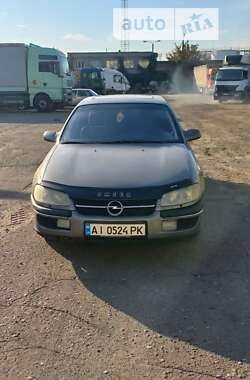 Седан Opel Omega 1996 в Киеве