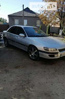 Седан Opel Omega 1997 в Зміїві