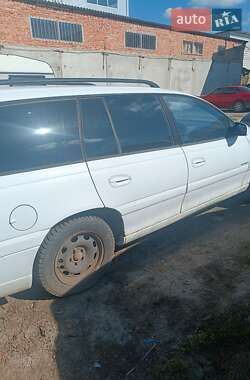 Универсал Opel Omega 2002 в 